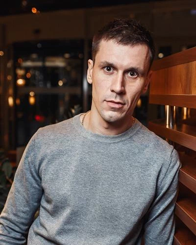 Дмитрий Здоров